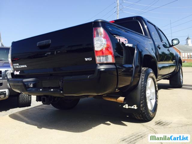 Toyota Tacoma Automatic 2011 - image 3