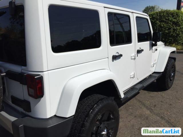 Jeep Wrangler Automatic 2012 in Metro Manila