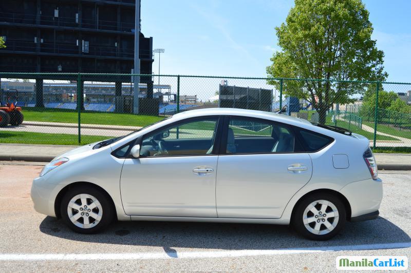 Toyota Prius Automatic 2005 in Metro Manila