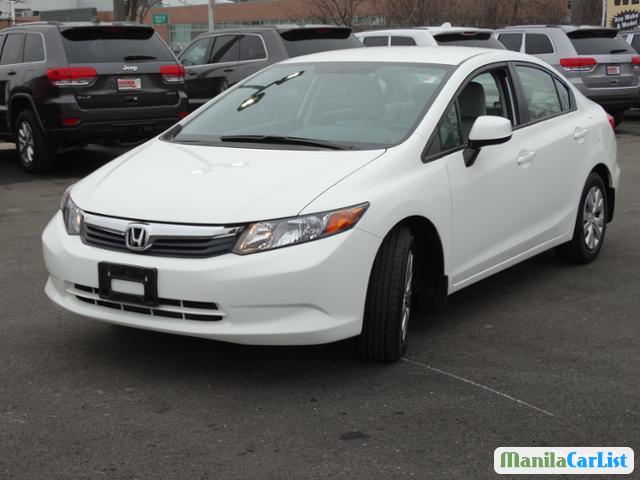 Honda Civic Automatic 2012 - image 4