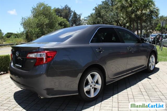 Toyota Camry Automatic 2014 - image 4