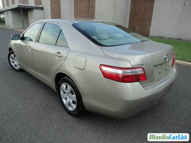Toyota Camry Automatic 2007 - image 4