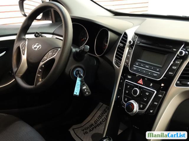 Hyundai Elantra Automatic 2013 - image 5