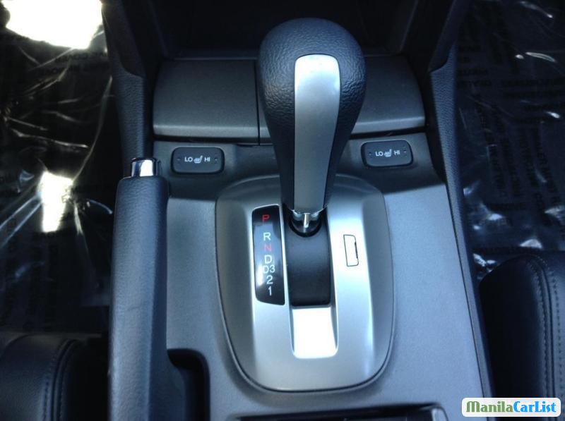 Honda Accord Automatic 2012 - image 5