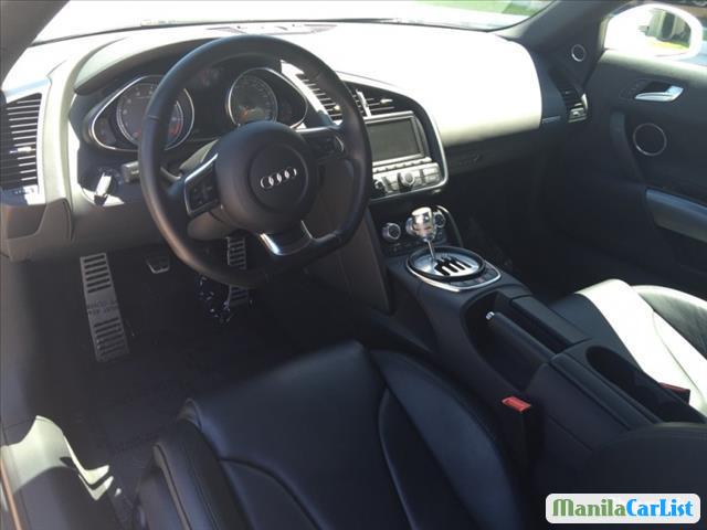 Audi R8 Automatic 2010 - image 6