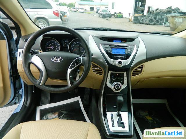 Hyundai Sonata Automatic 2012 - image 6