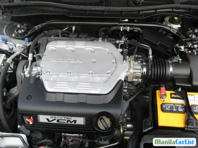 Honda Accord Automatic 2012 - image 6