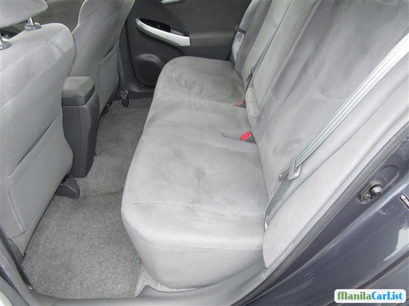 Toyota Prius Automatic 2010 - image 7