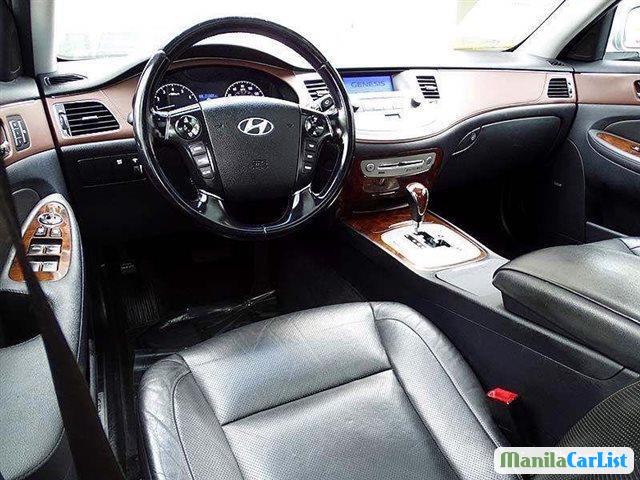 Hyundai Automatic 2009 - image 8