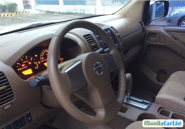 Nissan Navara 2010 in Metro Manila