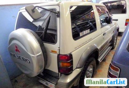 Mitsubishi Pajero 2000