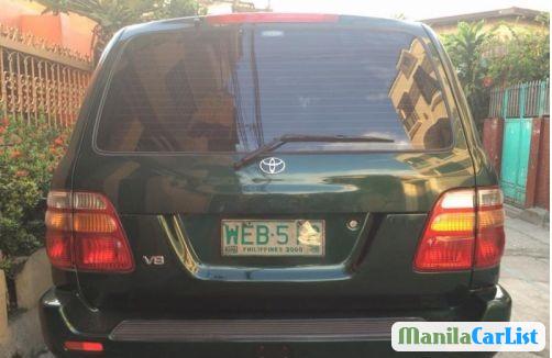 Toyota Land Cruiser - image 3