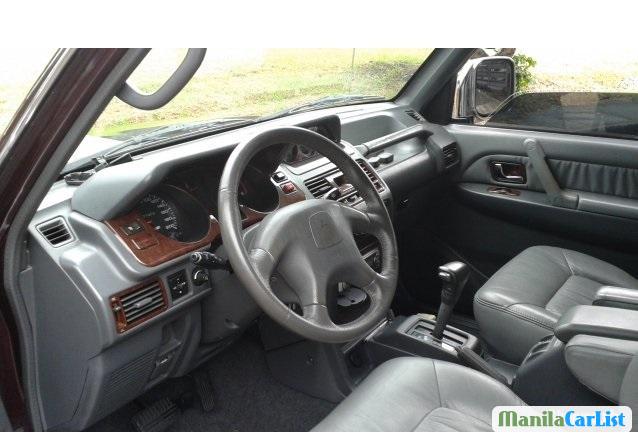 Mitsubishi Pajero 2001 - image 3