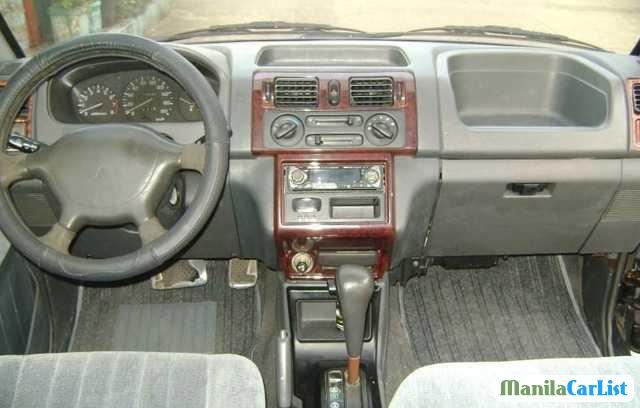 Mitsubishi Adventure Automatic 2000