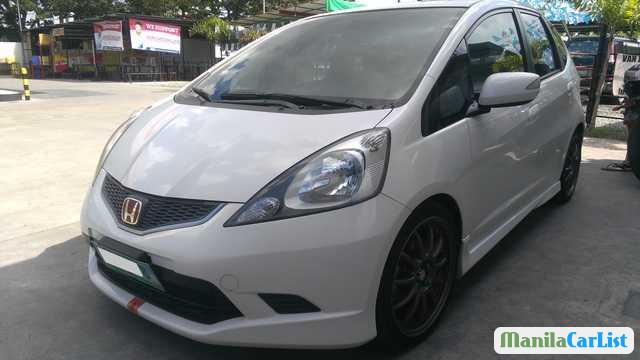 Honda Jazz Automatic 2010 - image 1