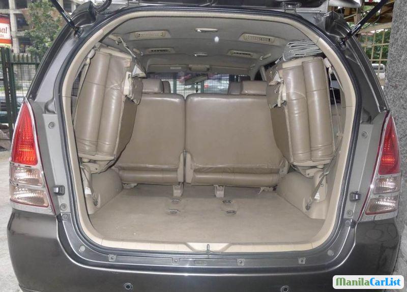 Toyota Innova Automatic 2005 - image 4