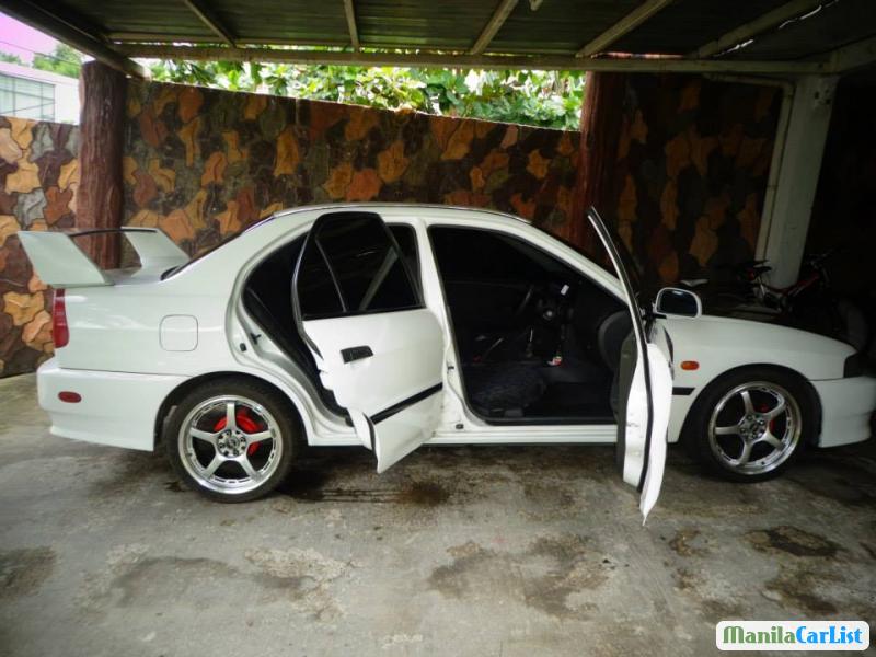 Mitsubishi Lancer 2001 - image 3