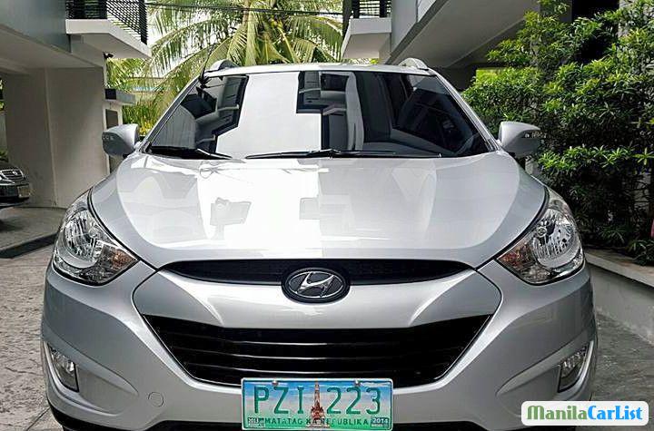 Pictures of Hyundai Tucson Automatic 2015