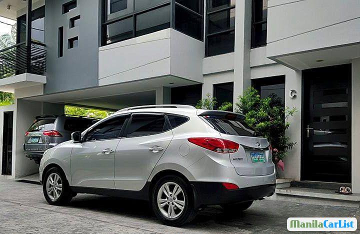 Hyundai Tucson Automatic 2015 - image 3