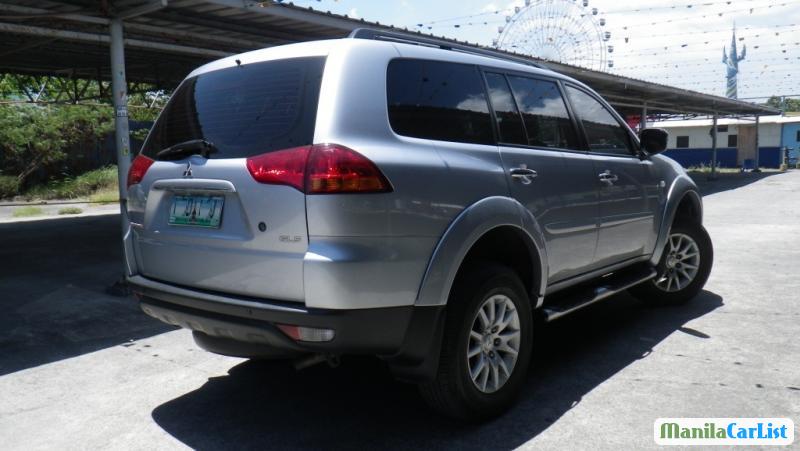Mitsubishi Montero Sport Automatic 2009 - image 2