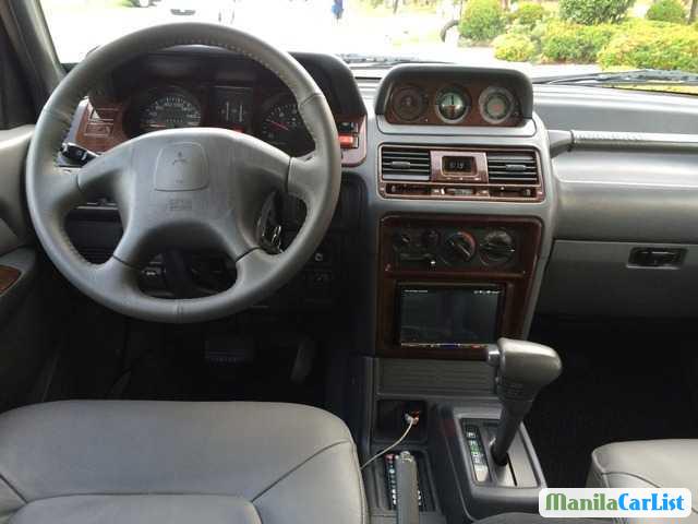 Mitsubishi Pajero Manual 2001 in Siquijor