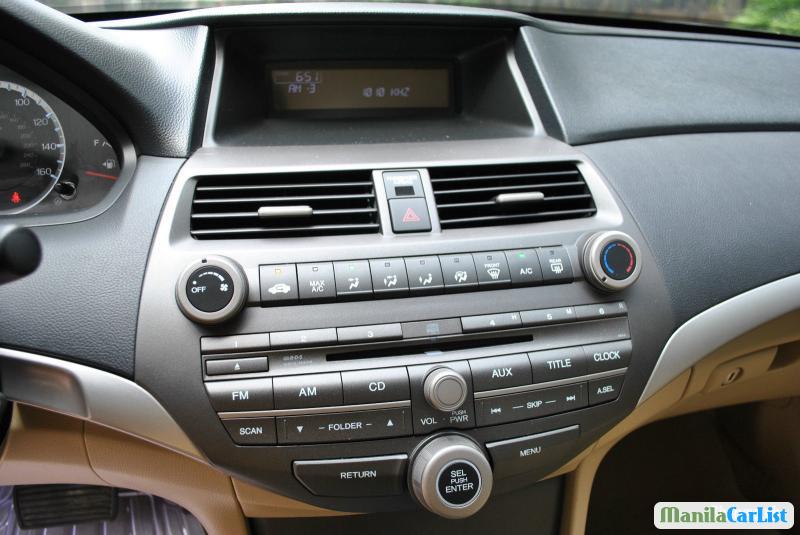Honda Accord Automatic 2012 - image 4