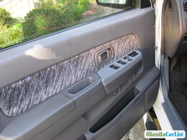 Nissan Frontier Manual 2001 in Occidental Mindoro