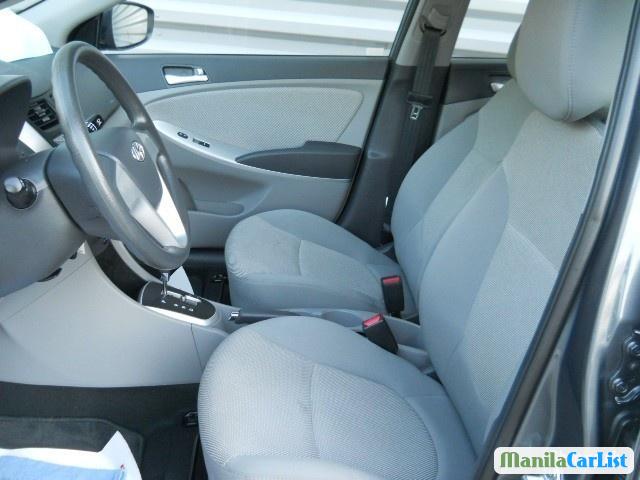 Hyundai Accent Automatic 2013 in Metro Manila