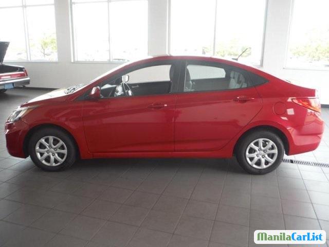 Hyundai Accent Automatic 2013 - image 3