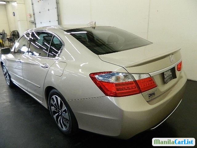 Honda Accord Automatic 2014 in Metro Manila