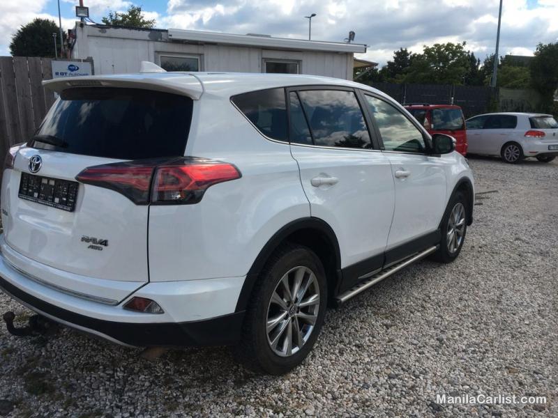 Toyota RAV4 Automatic 2017 in Metro Manila