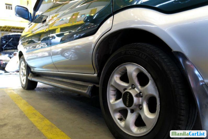 Isuzu Crosswind 2001 - image 3