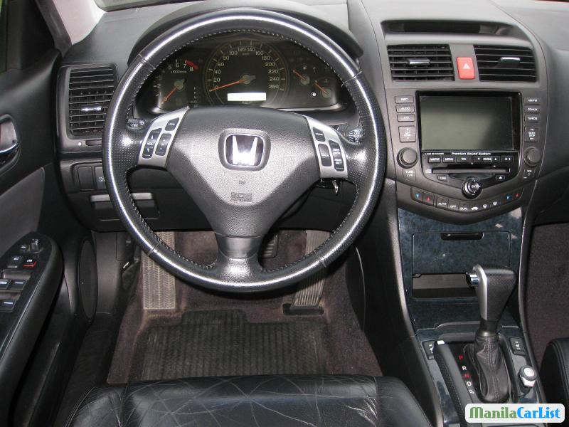 Honda Accord Automatic 2005 - image 3