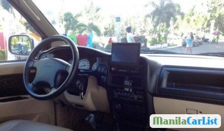 Isuzu Crosswind Sportivo Manual 2012 - image 2