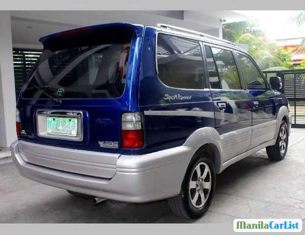 Toyota Revo Manual 2002 - image 3