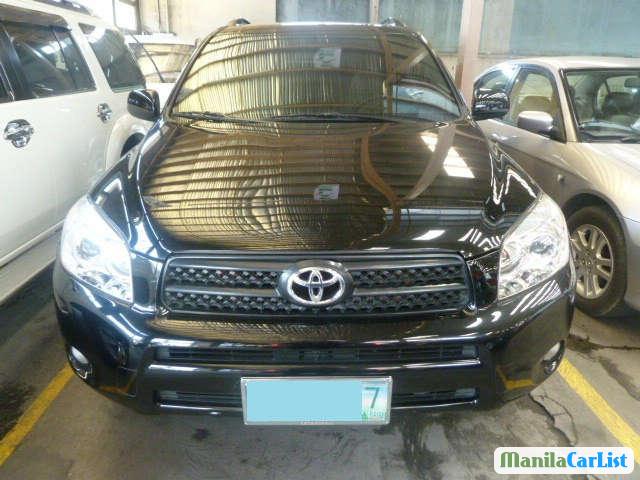 Pictures of Toyota RAV4 Automatic 2014