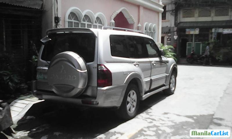 Mitsubishi Pajero Automatic 2004 - image 3