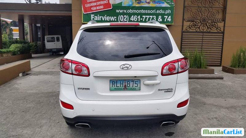Hyundai Santa Fe Automatic 2011 - image 2