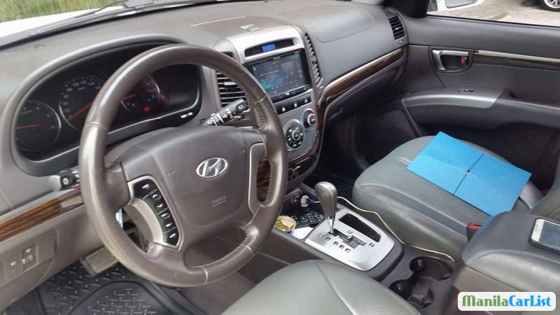 Hyundai Santa Fe Automatic 2011 in Agusan del Norte