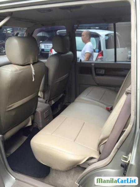 Isuzu Automatic 2002 - image 3