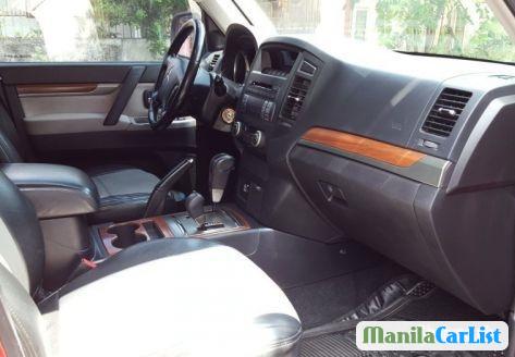 Mitsubishi Pajero Manual 2007 - image 3