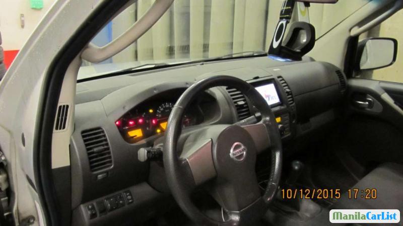 Nissan Navara Manual 2008 - image 2