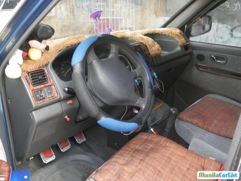 Mitsubishi Adventure Manual 2000 - image 3