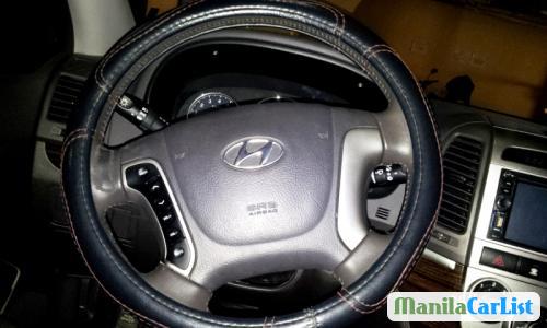 Hyundai Santa Fe Automatic in Rizal
