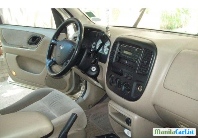 Ford Escape 2005 - image 3