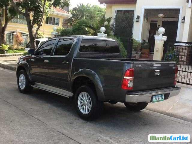 Toyota Hilux Manual 2012