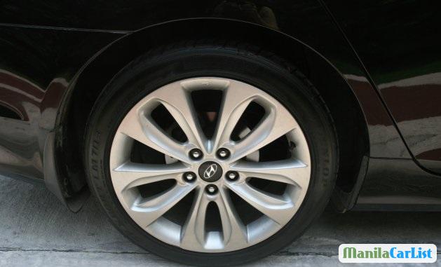 Hyundai Sonata Automatic 2010 - image 4
