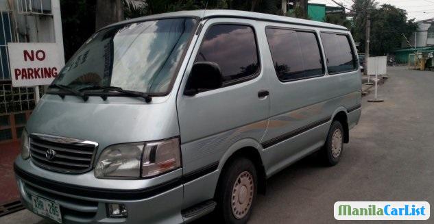 Picture of Toyota Hiace 2000