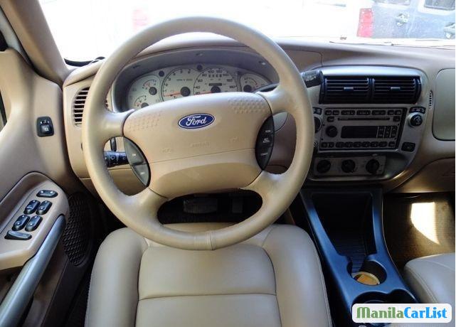 Ford Explorer 2002 - image 3