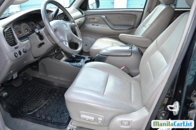 Toyota Sequoia Automatic 2001 - image 4